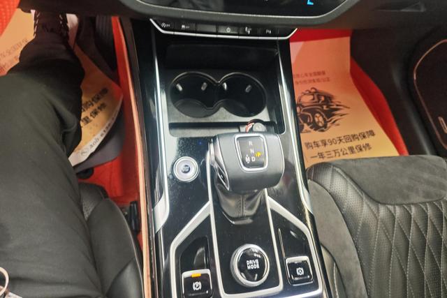 Hongqi HS5 2022, фото 16