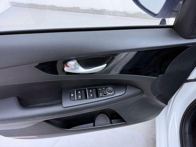 Kia K3 2021, фото 17