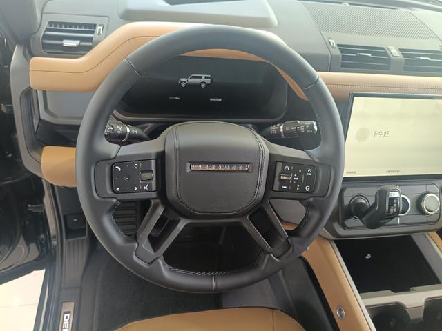 Land Rover Defender 2025, фото 14
