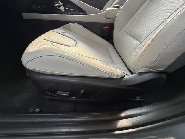Hyundai Elantra 2021, фото 16
