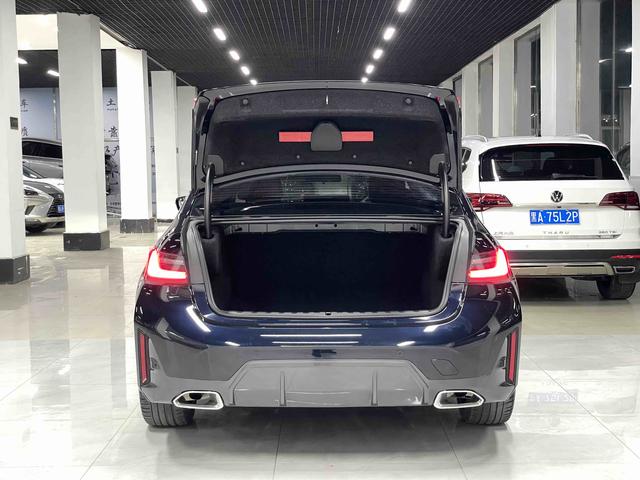 BMW 3 2023, фото 15
