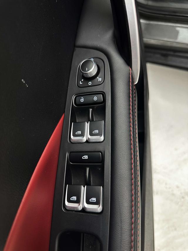 Geely Binyue 2021, фото 16