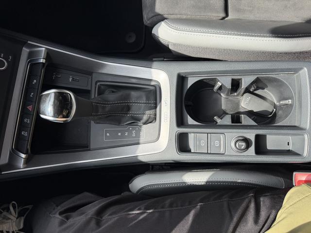 Audi Q3 2021, фото 15