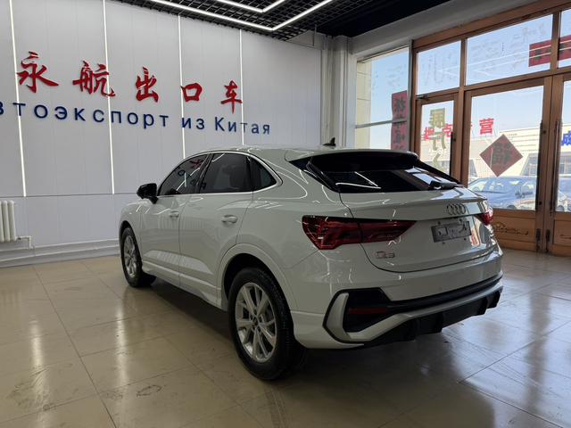 Audi Q3 Sportback 2022, фото 13