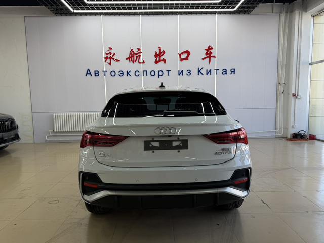Audi Q3 Sportback 2022, фото 14