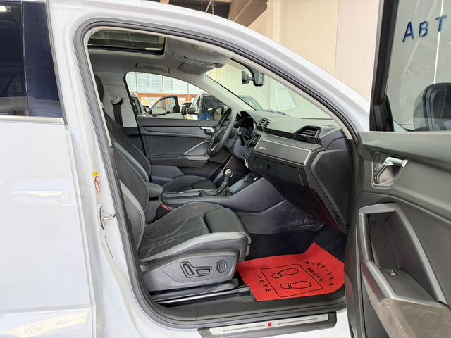 Audi Q3 Sportback 2022, фото 16
