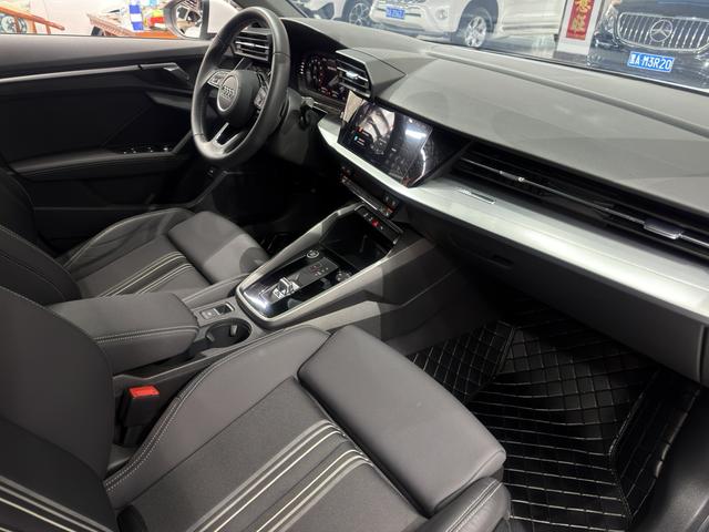 Audi A3 2022, фото 16