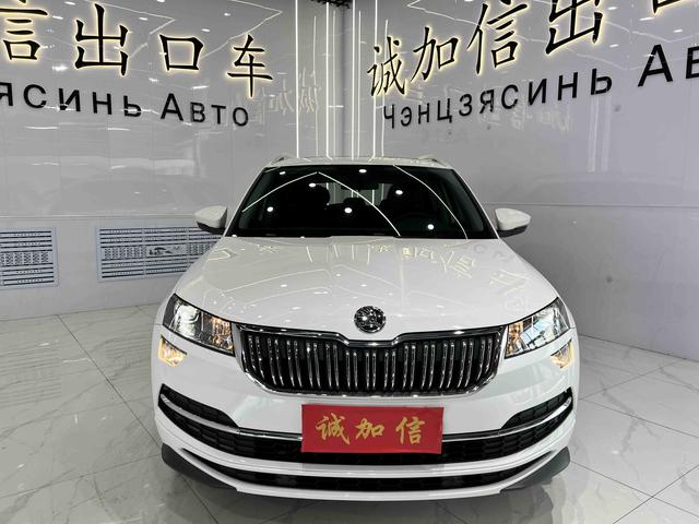 Skoda Karoq 2022, фото 2