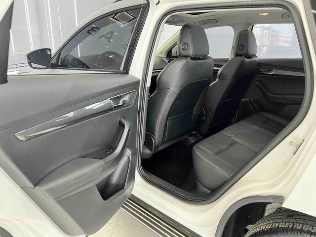 Skoda Karoq 2022, фото 11