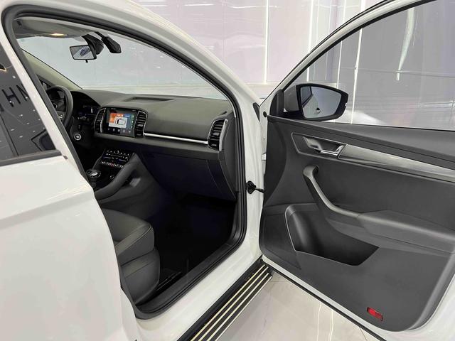 Skoda Karoq 2022, фото 17