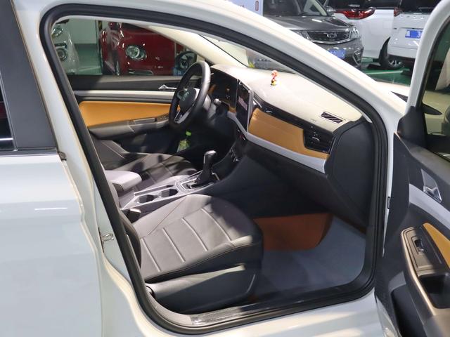 Volkswagen Bora 2025, фото 15