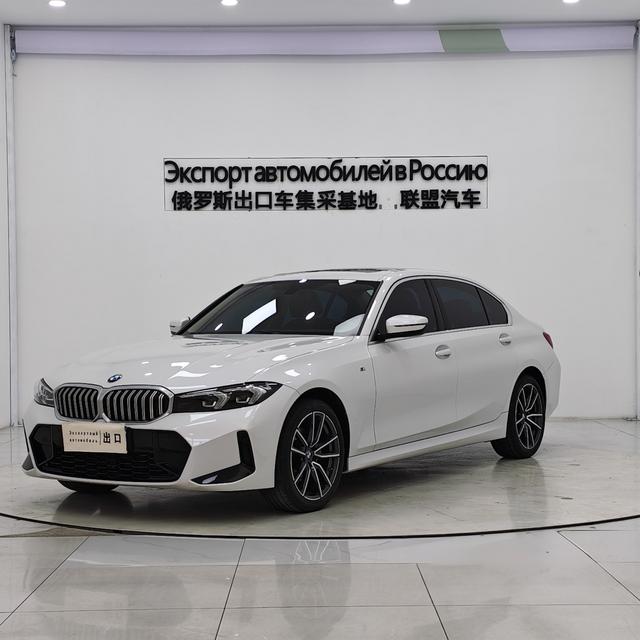 BMW 3 2023, 2 л турбо, автомат, задний, пробег 18 400 км — авто из Китая с пробегом