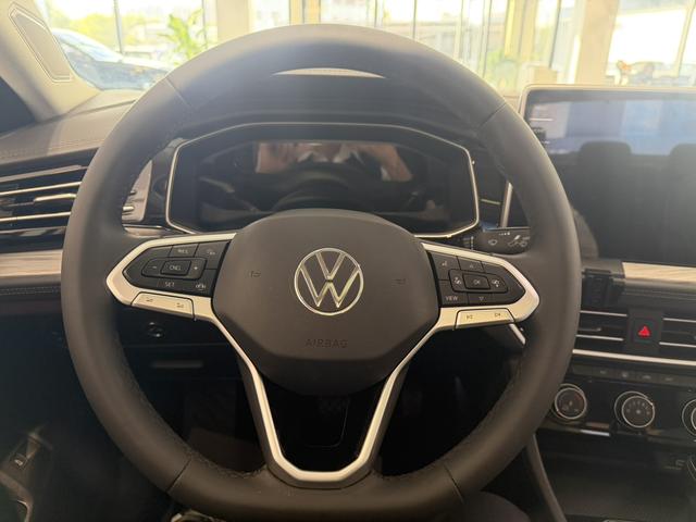 Volkswagen Jetta 2023, фото 11