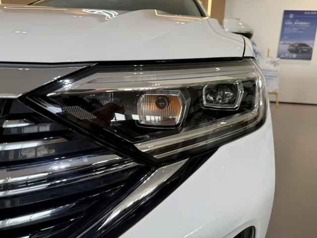Volkswagen Jetta 2023, фото 16