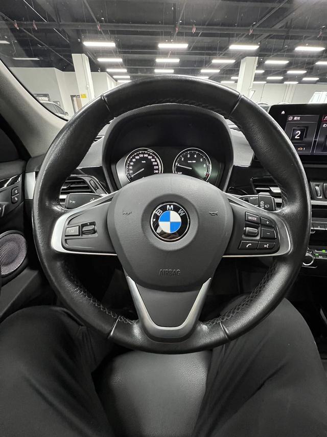 BMW X1 2022, фото 16
