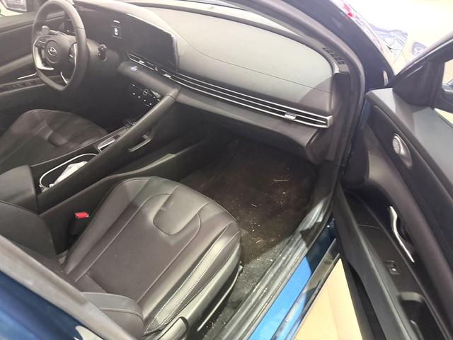 Hyundai Elantra 2021, фото 4