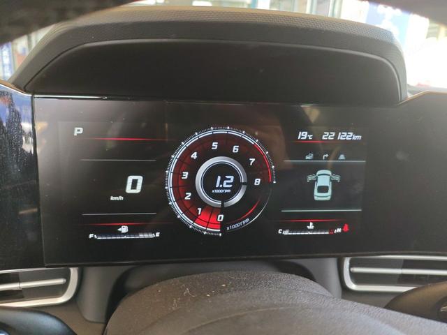Hyundai Elantra 2021, фото 6