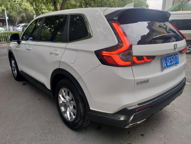 Honda CR-V 2023, фото 4