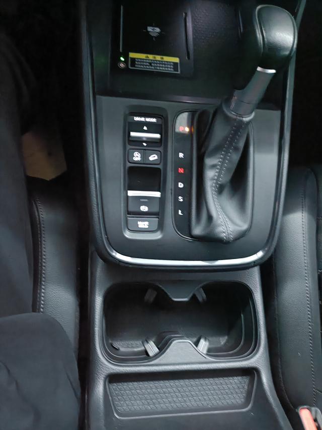 Honda CR-V 2023, фото 17