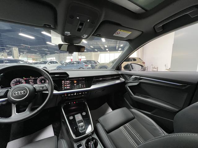 Audi A3 2021, фото 17