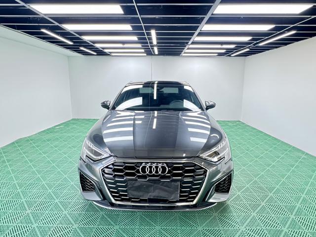 Audi A3 2022, фото 2