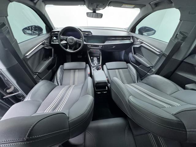 Audi A3 2022, фото 7