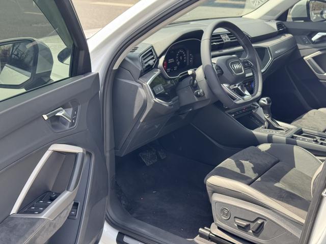 Audi Q3 2022, фото 9