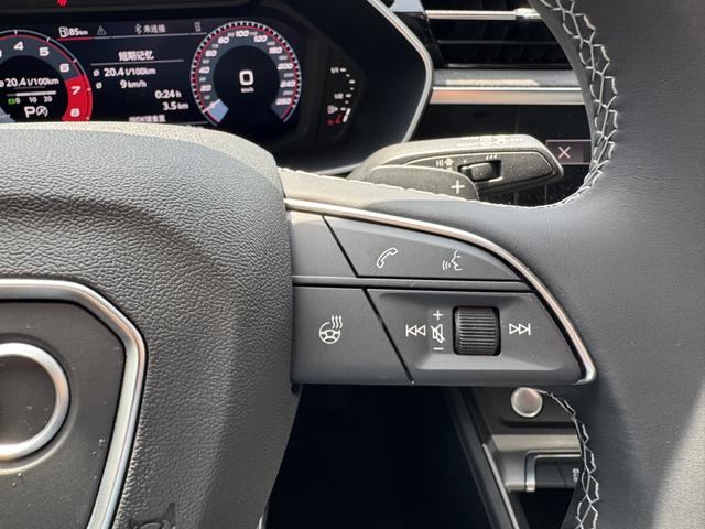 Audi Q3 2022, фото 15