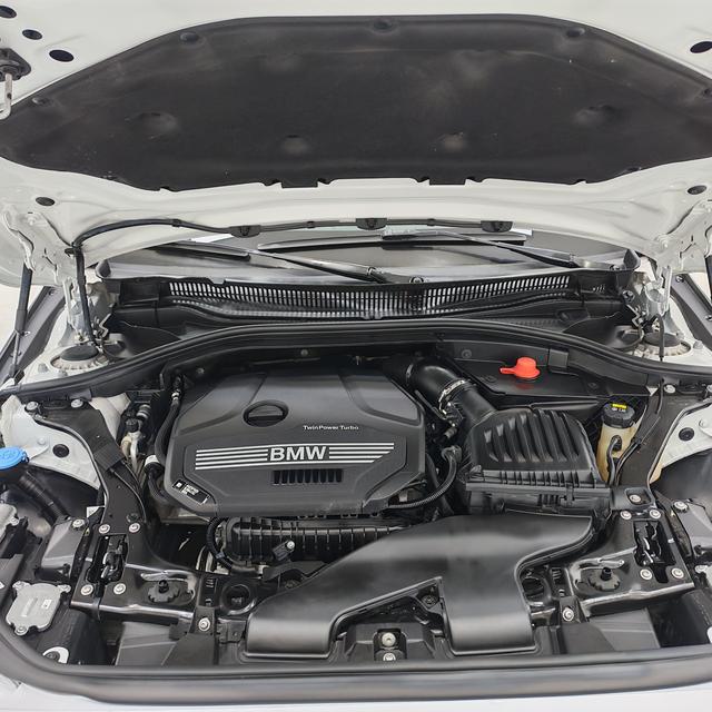 BMW 1 2021, фото 17