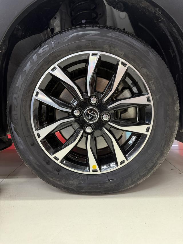 Toyota Yaris 2022, фото 4