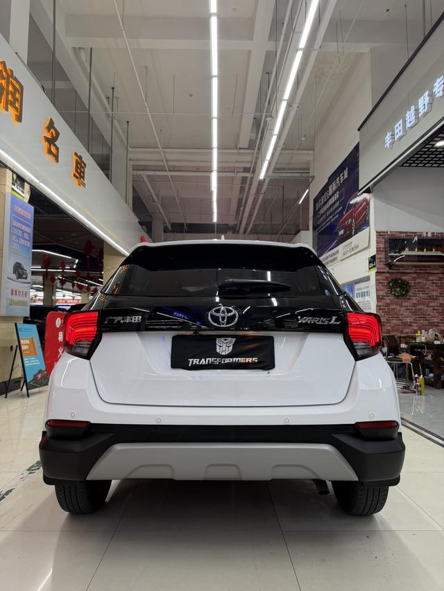 Toyota Yaris 2022, фото 9
