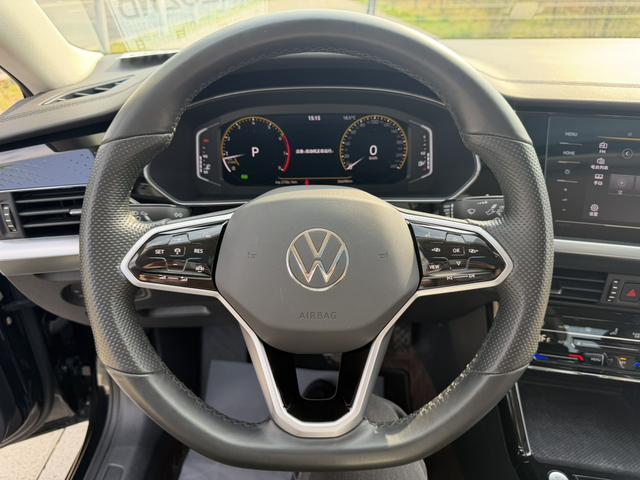 Volkswagen Passat 2023, фото 17