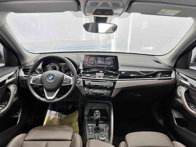 BMW X1 2022, фото 15