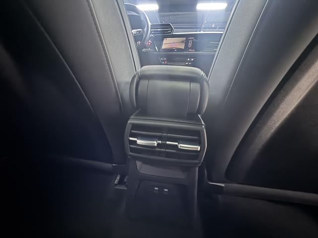 Audi A3 2022, фото 17