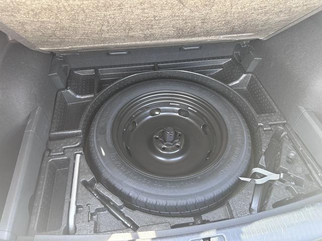 Volkswagen Tiguan 2023, фото 14