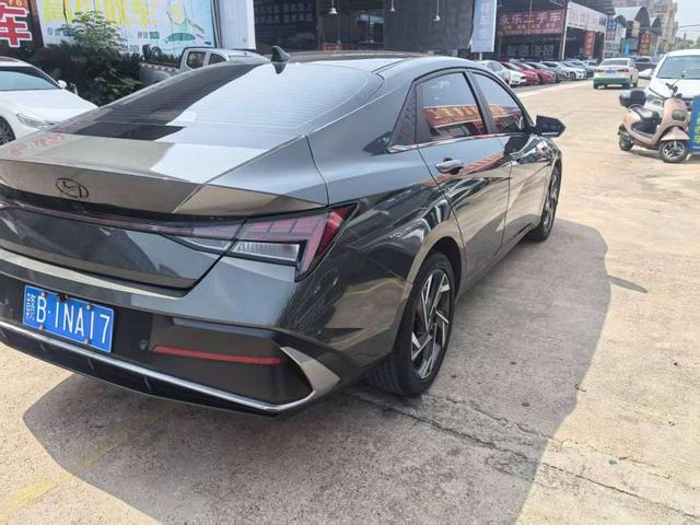 Hyundai Elantra 2023, фото 6