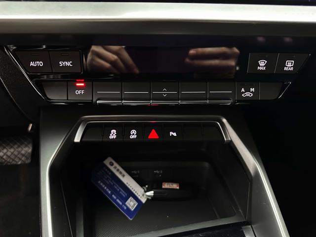 Audi A3 2021, фото 15