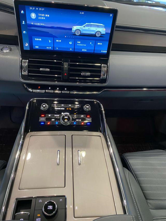 Lincoln Navigator 2022, фото 6