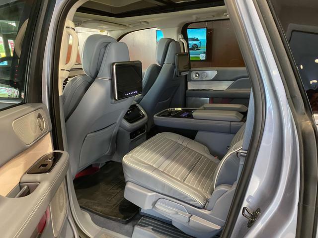 Lincoln Navigator 2022, фото 8