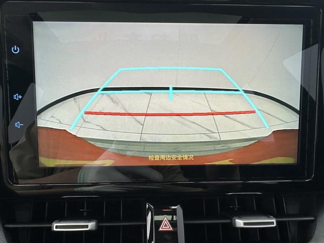 Toyota Corolla 2023, фото 15