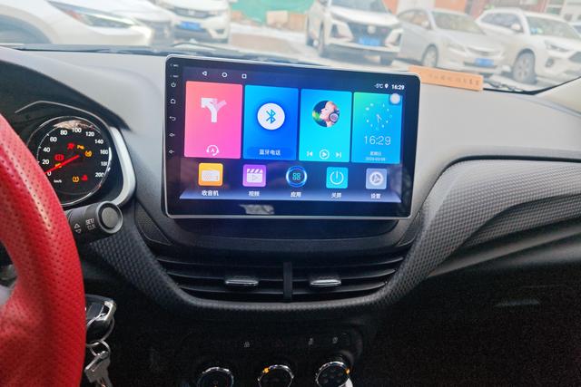 Chevrolet Cruz 2021, фото 15