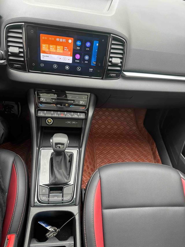 Skoda Karoq 2022, фото 15