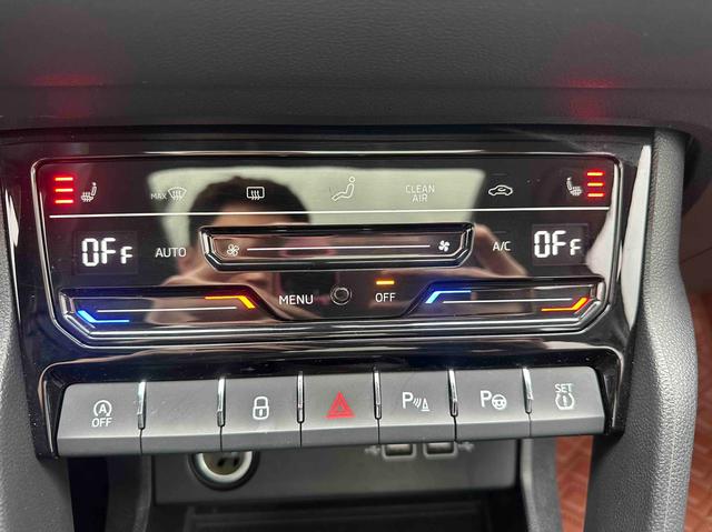 Skoda Karoq 2022, фото 16