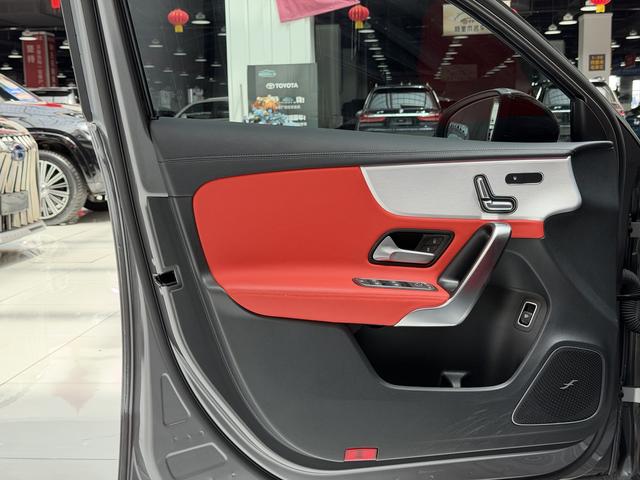 Mercedes-Benz A-Class AMG 2024, фото 15