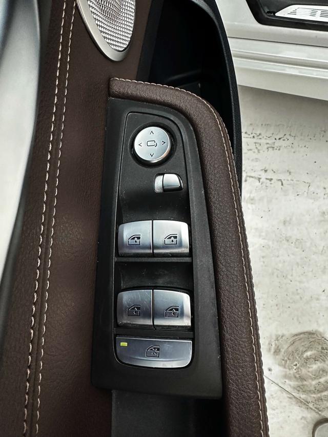 BMW 1 2021, фото 16