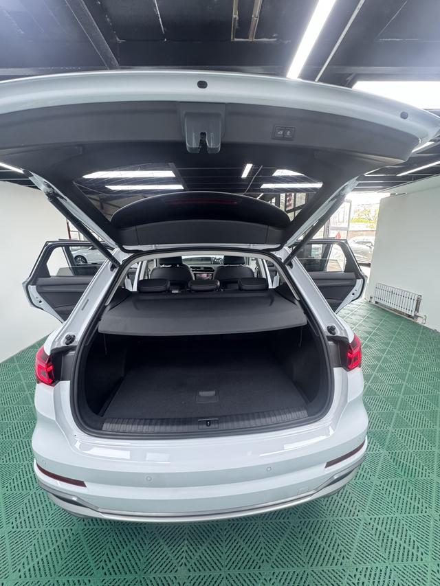 Audi Q3 2022, фото 15