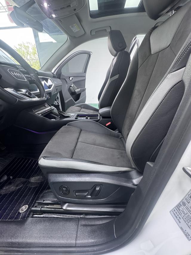 Audi Q3 2022, фото 17