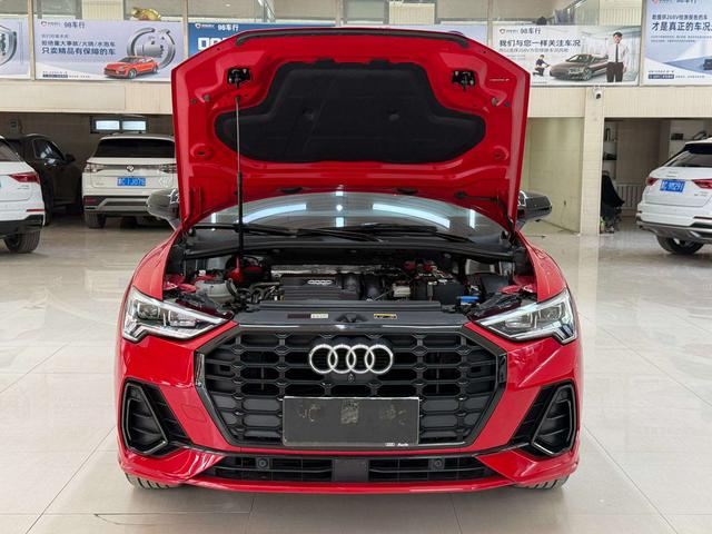 Audi Q3 2023, фото 7