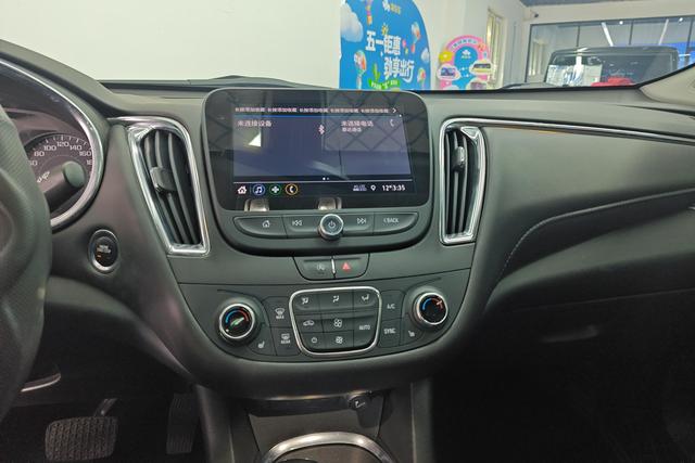 Chevrolet Malibu 2021, фото 14