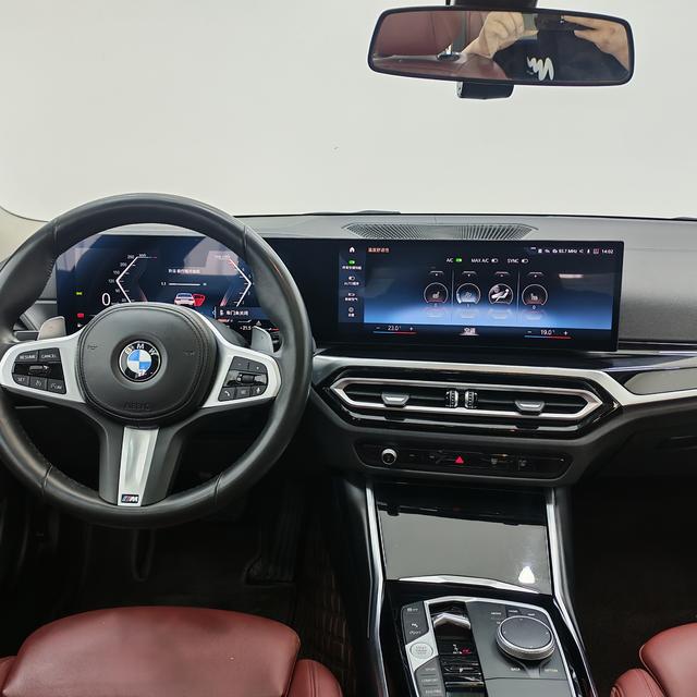 BMW 3 2023, фото 11